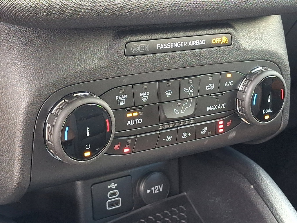 Certified 2024 Ford Bronco Sport Outer Banks w/ Tech Package AWD/4WD image 17