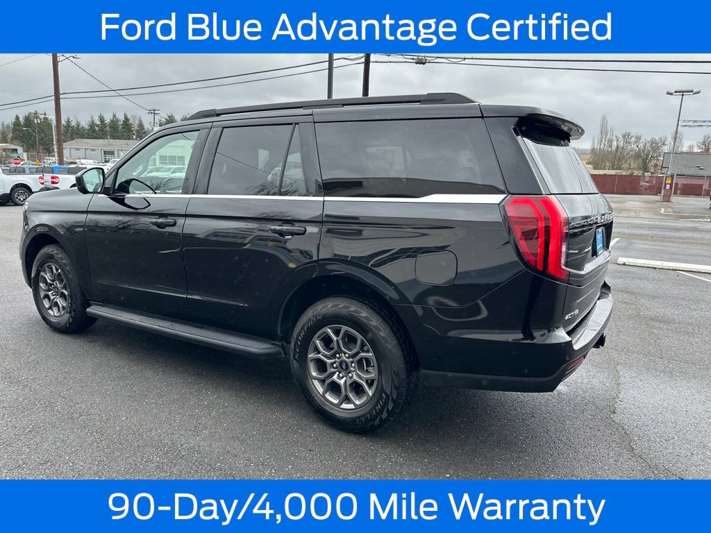 Certified 2025 Ford Expedition Active image 5