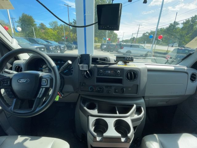 Certified 2024 Ford E-350 and Econoline 350 Super Duty w/ Power Windows & Locks Group RWD image 15
