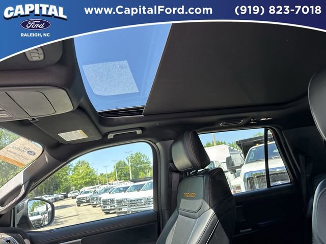 Certified 2025 Ford Expedition Tremor AWD/4WD image 22