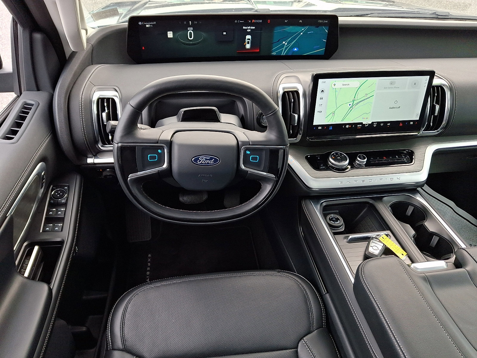 Certified 2025 Ford Expedition Platinum image 12