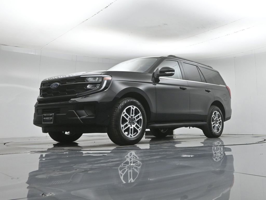 Certified 2025 Ford Expedition Active AWD/4WD image 50