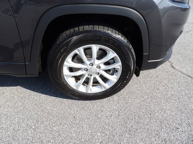 Used 2022 Jeep Cherokee Latitude Lux w/ Sun & Sound Group image 9