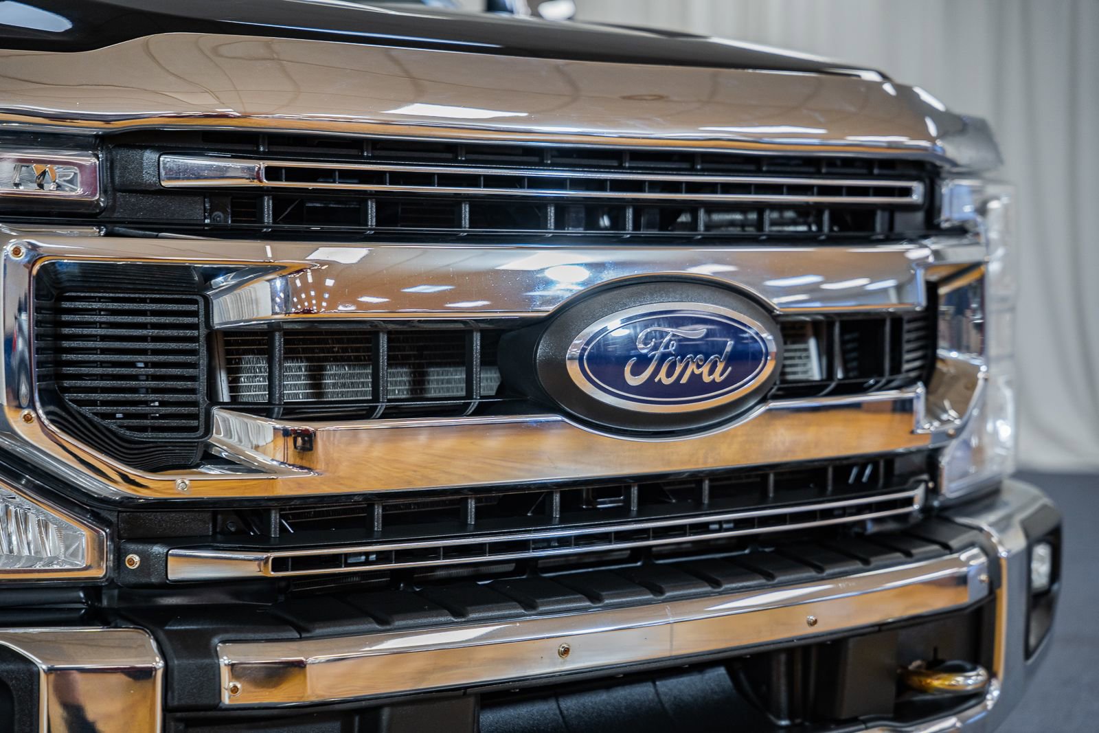 Certified 2021 Ford F250 XLT w/ XLT Premium Package image 11