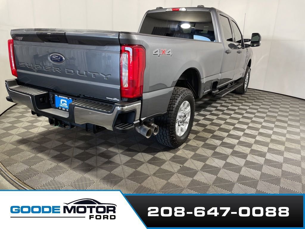 Certified 2024 Ford F250 XLT image 5