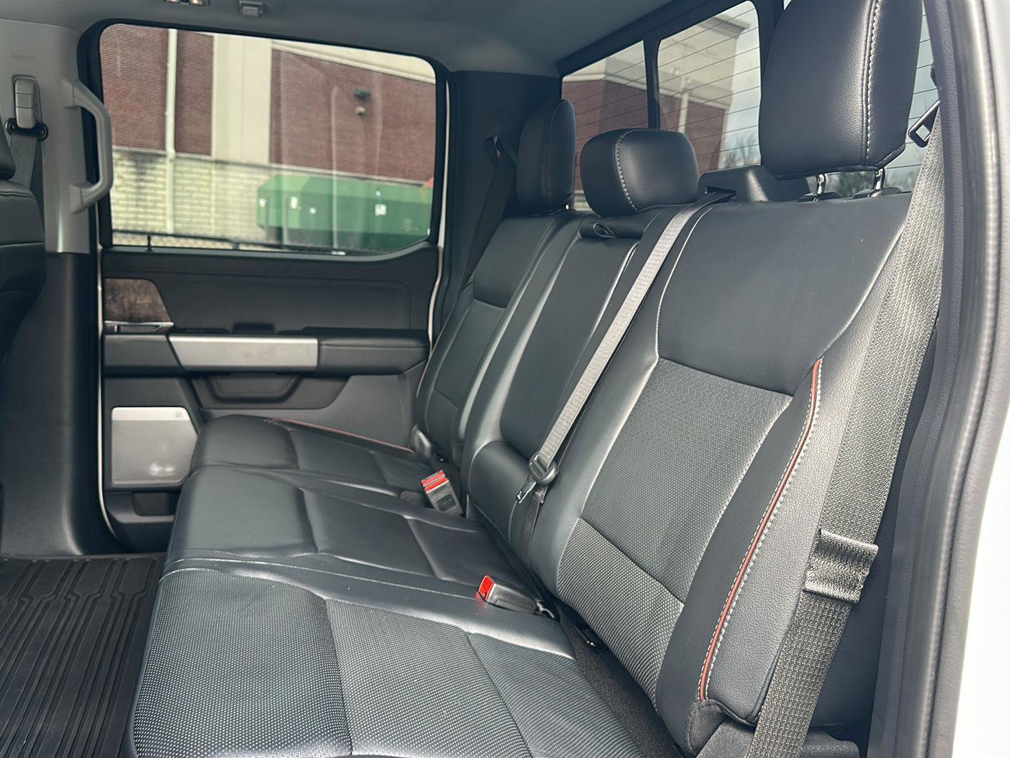 Certified 2024 Ford F250 Lariat w/ Sport Appearance Package image 23