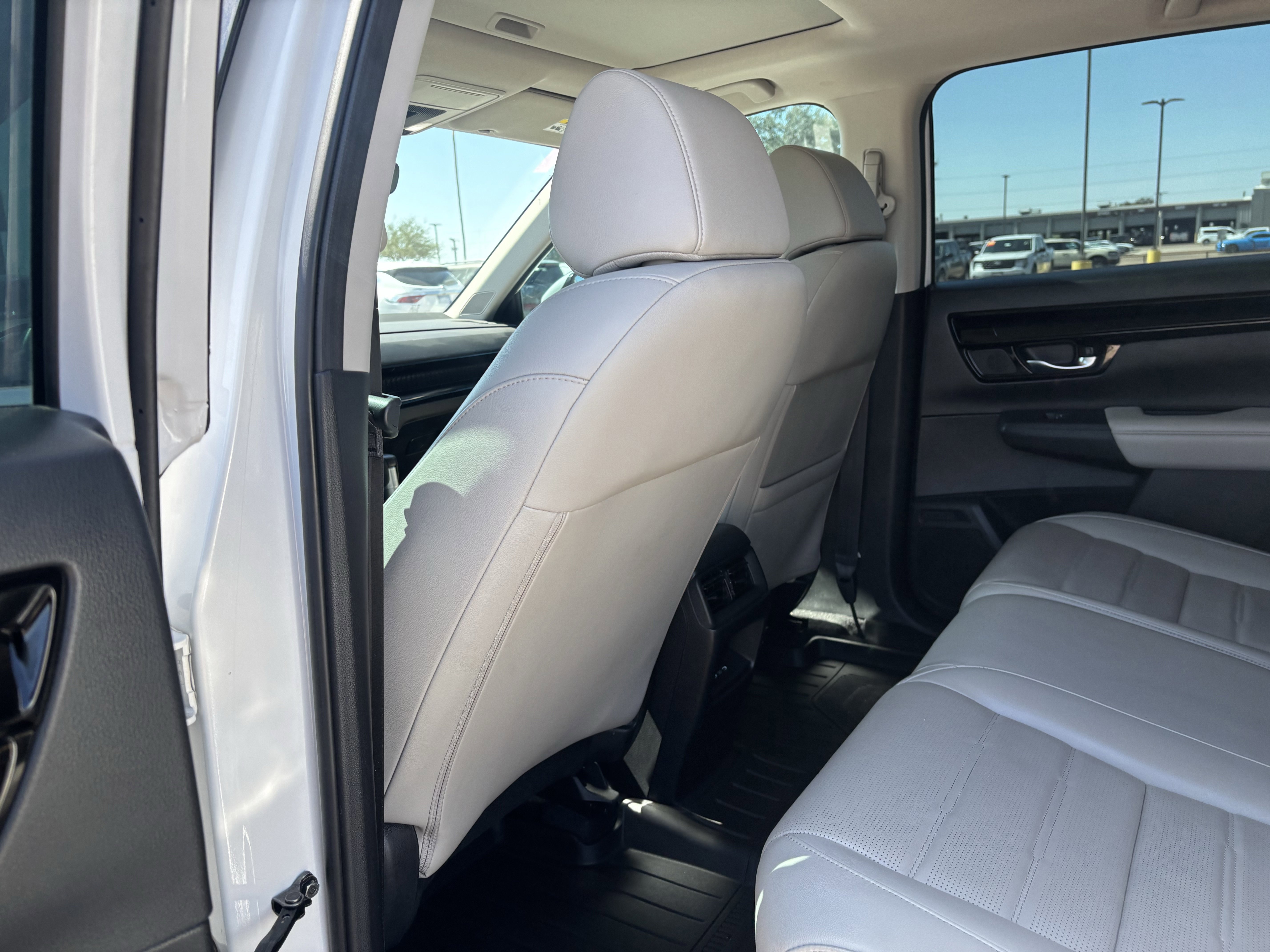 Used 2024 Honda CR-V EX-L image 17