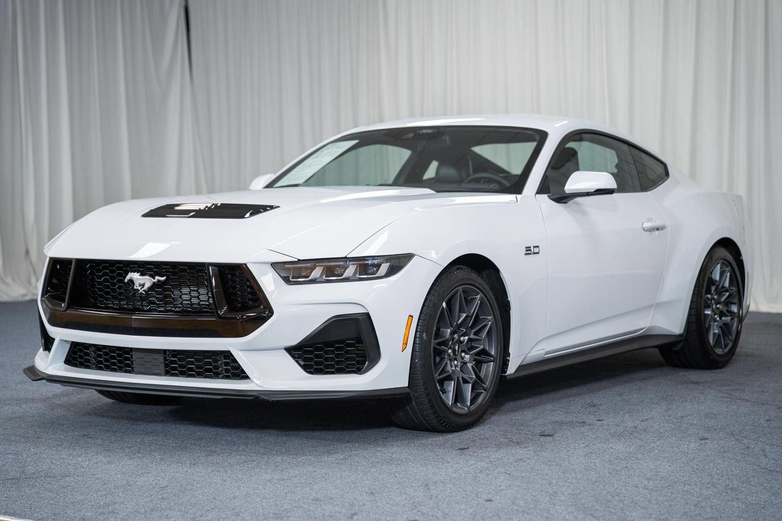 Certified 2025 Ford Mustang GT Premium w/ GT Performance Package RWD image 3