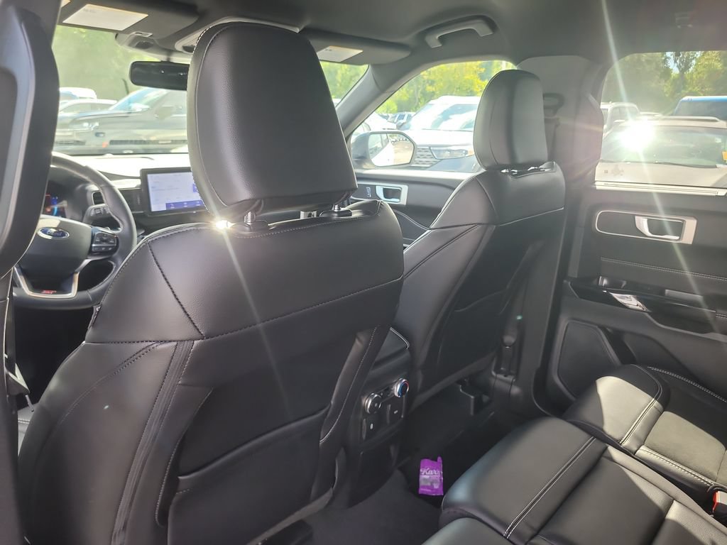 Certified 2023 Ford Explorer ST w/ ST Street Pack RWD image 10