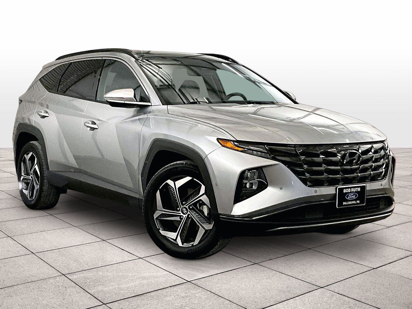 Used 2023 Hyundai Tucson Limited w/ Cargo Package AWD/4WD image 2