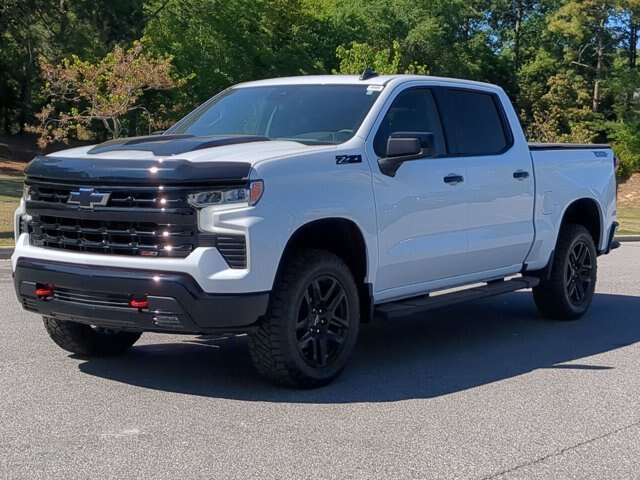 Used 2025 Chevrolet Silverado 1500 LT Trail Boss w/ Convenience Package II AWD/4WD image 8