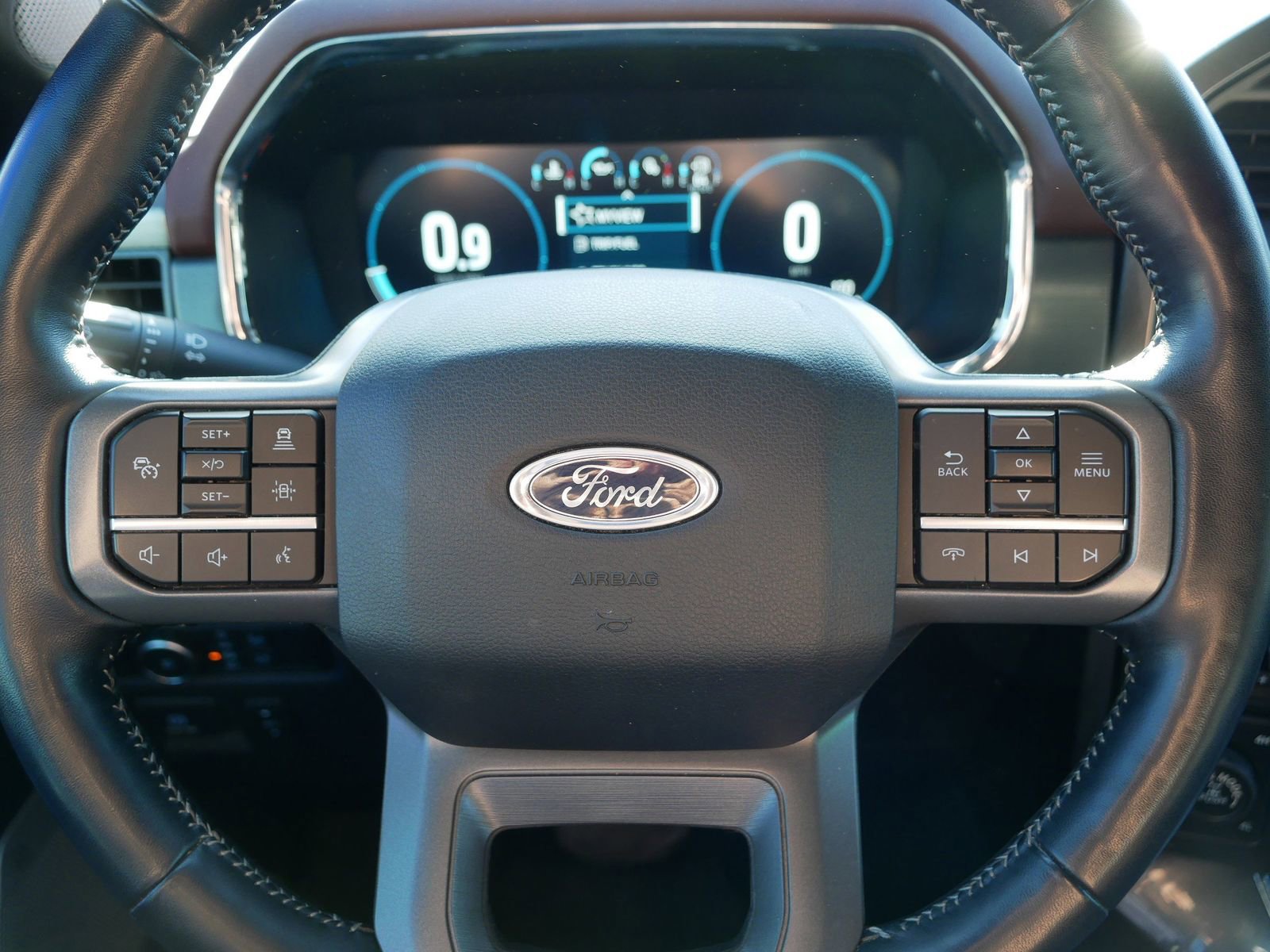 Certified 2021 Ford F150 Lariat w/ Equipment Group 502A High AWD/4WD image 30