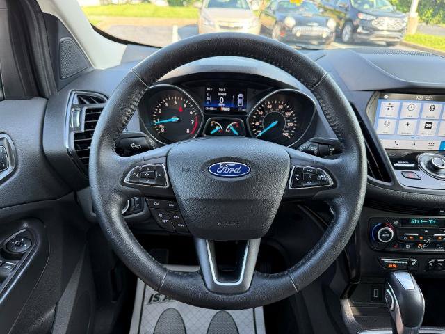 Certified 2019 Ford Escape Titanium FWD image 34