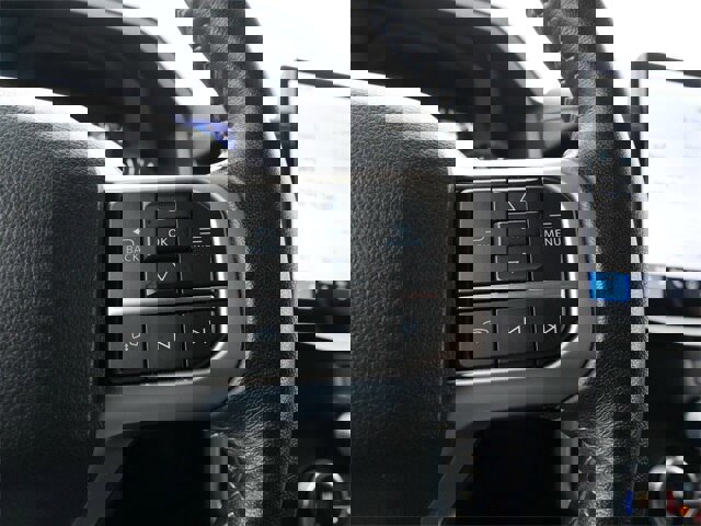 Certified 2024 Ford Expedition XLT image 24