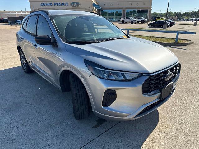 Certified 2024 Ford Escape ST-Line w/ Tech Pack #1 FWD image 18