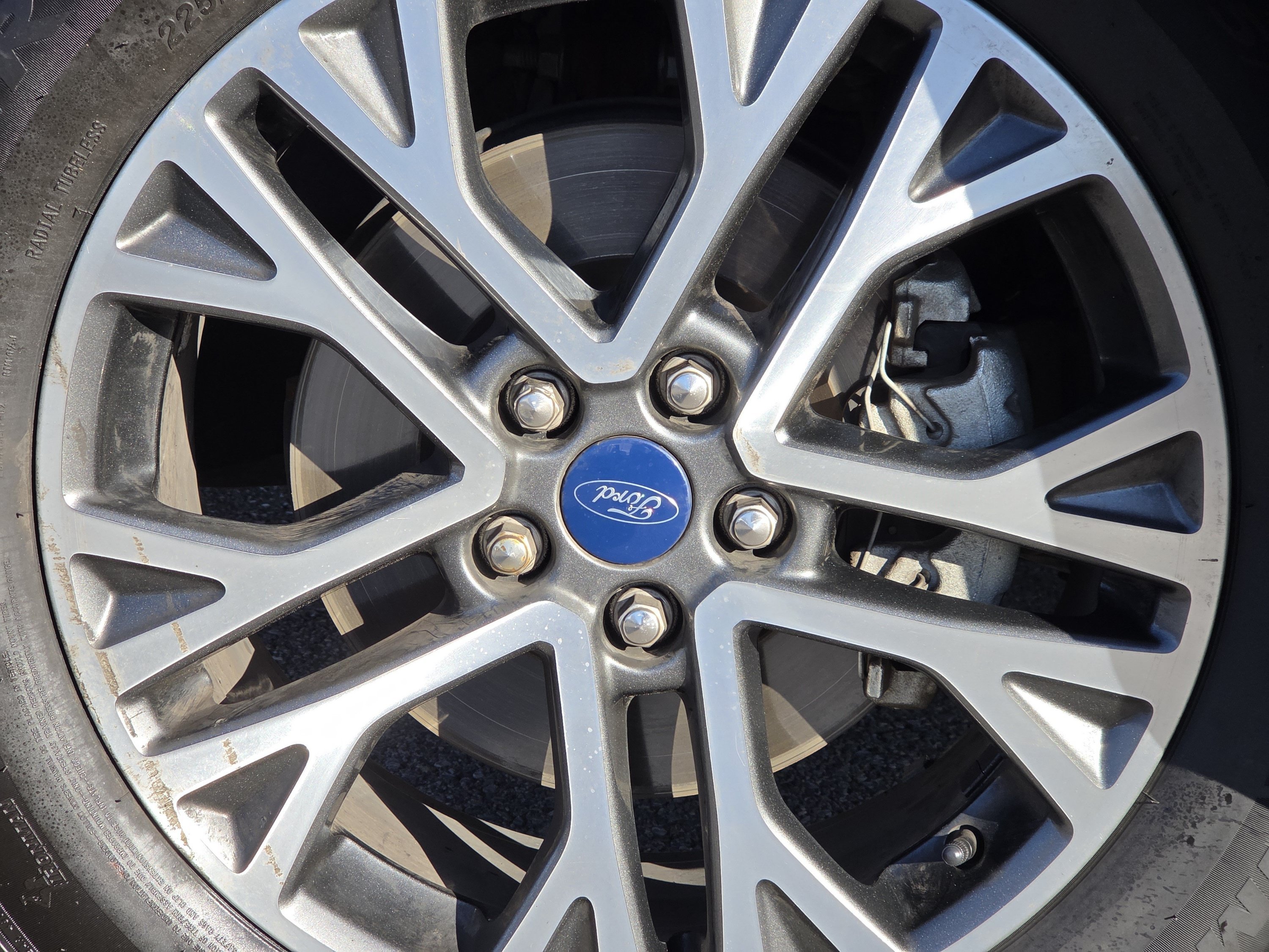 Certified 2020 Ford Escape SEL AWD/4WD image 17