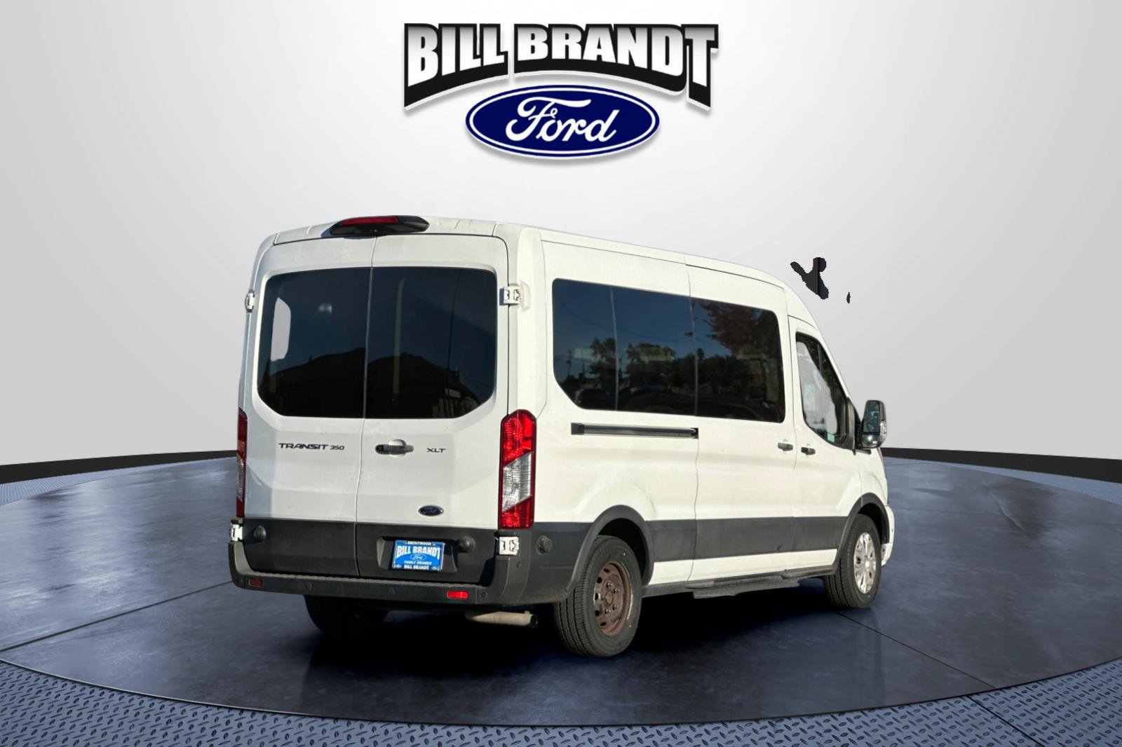 Certified 2024 Ford Transit 350 XLT RWD image 3