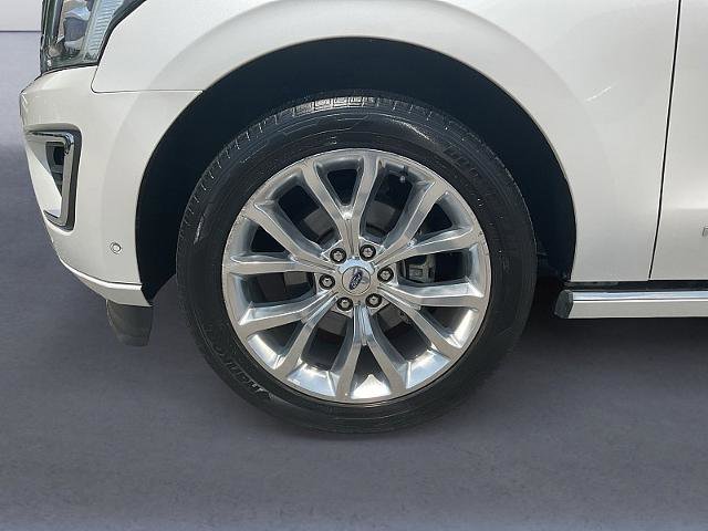 Certified 2019 Ford Expedition Platinum image 29