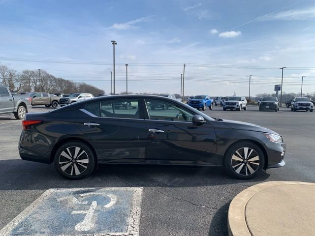 Used 2022 Nissan Altima 2.5 SV image 6