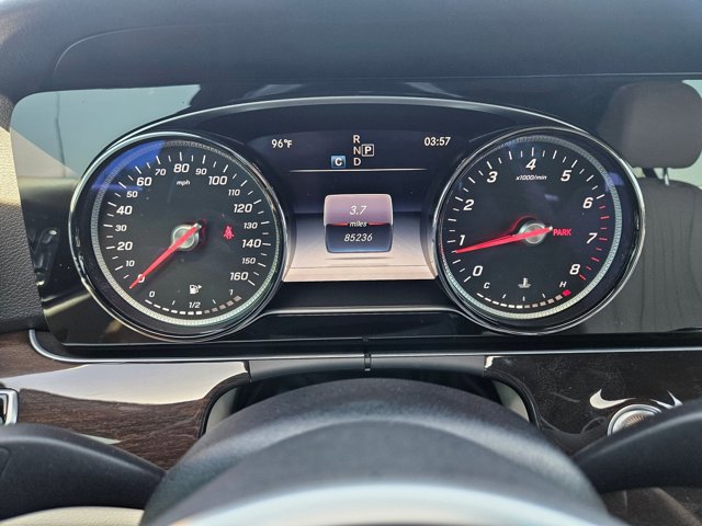 Used 2019 Mercedes-Benz E 300 image 11