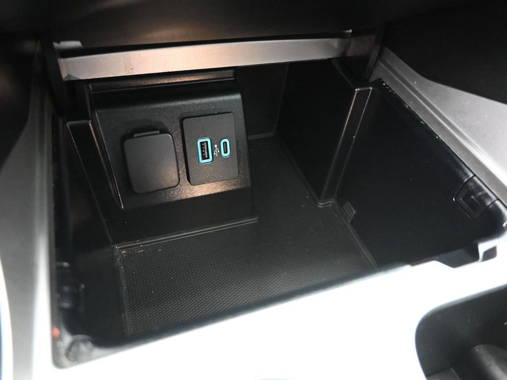 Certified 2020 Ford Explorer ST w/ Premium Technology Package image 46