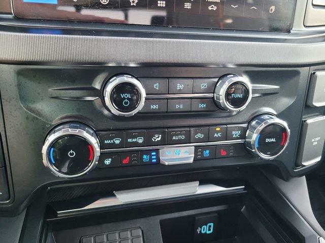 Certified 2024 Ford F250 Platinum image 23