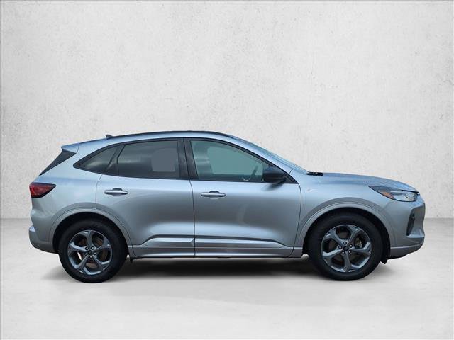 Certified 2023 Ford Escape ST-Line w/ Tech Pack #1 FWD image 4