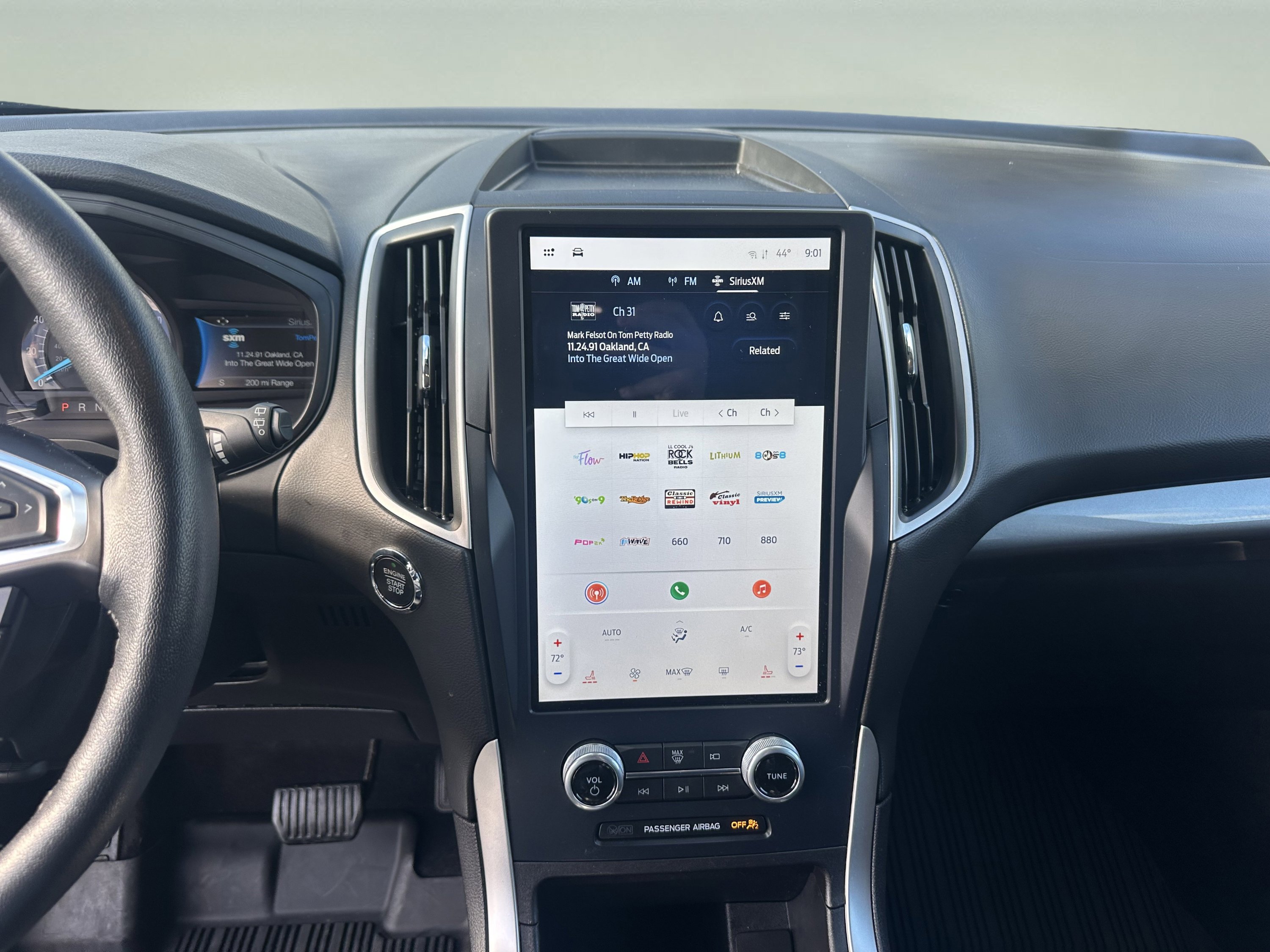 Certified 2023 Ford Edge SEL image 13