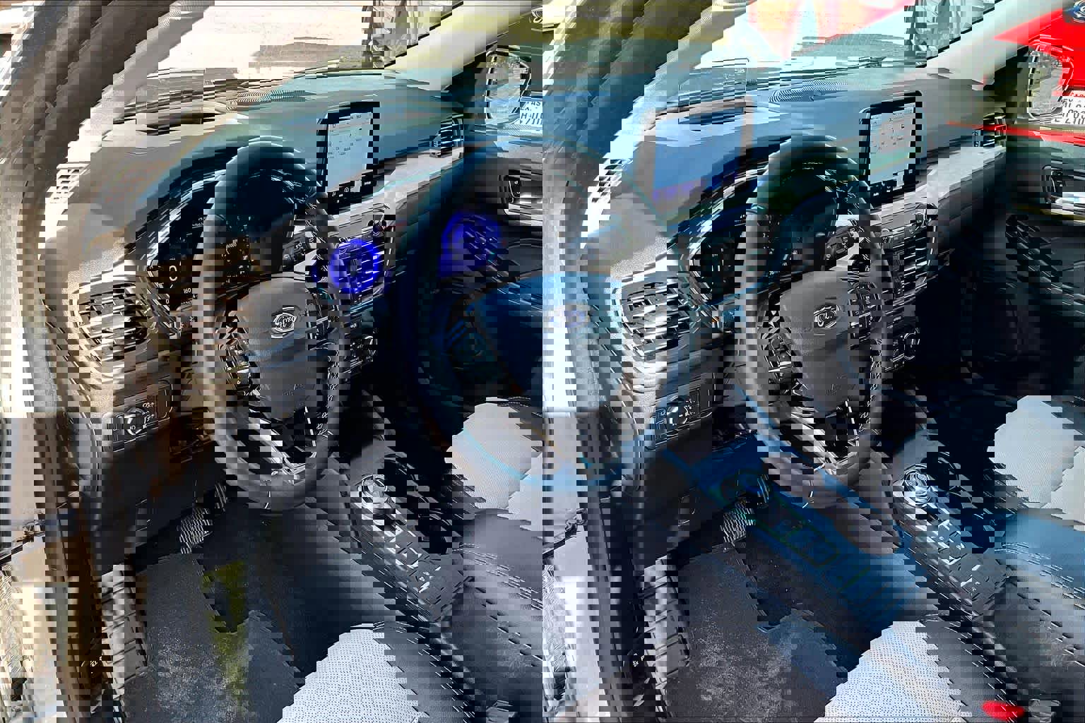 Certified 2022 Ford Escape Titanium w/ Titanium Elite Package image 20