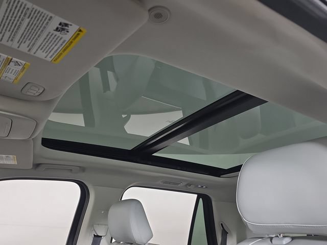 Certified 2025 Ford Expedition Max Platinum AWD/4WD image 27