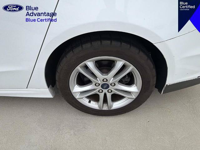 Certified 2018 Ford Fusion SE w/ Fusion SE Technology Package FWD image 12
