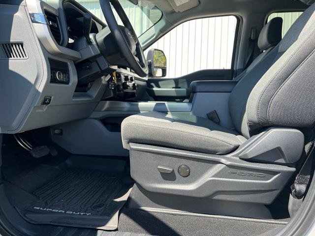 Certified 2026 Ford F250 XLT w/ FX4 Off-Road Package AWD/4WD image 8
