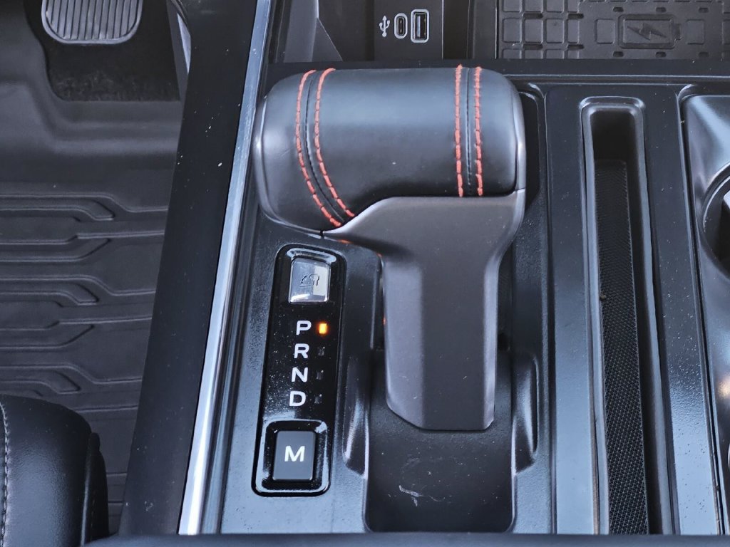 Certified 2025 Ford F150 Raptor AWD/4WD image 30