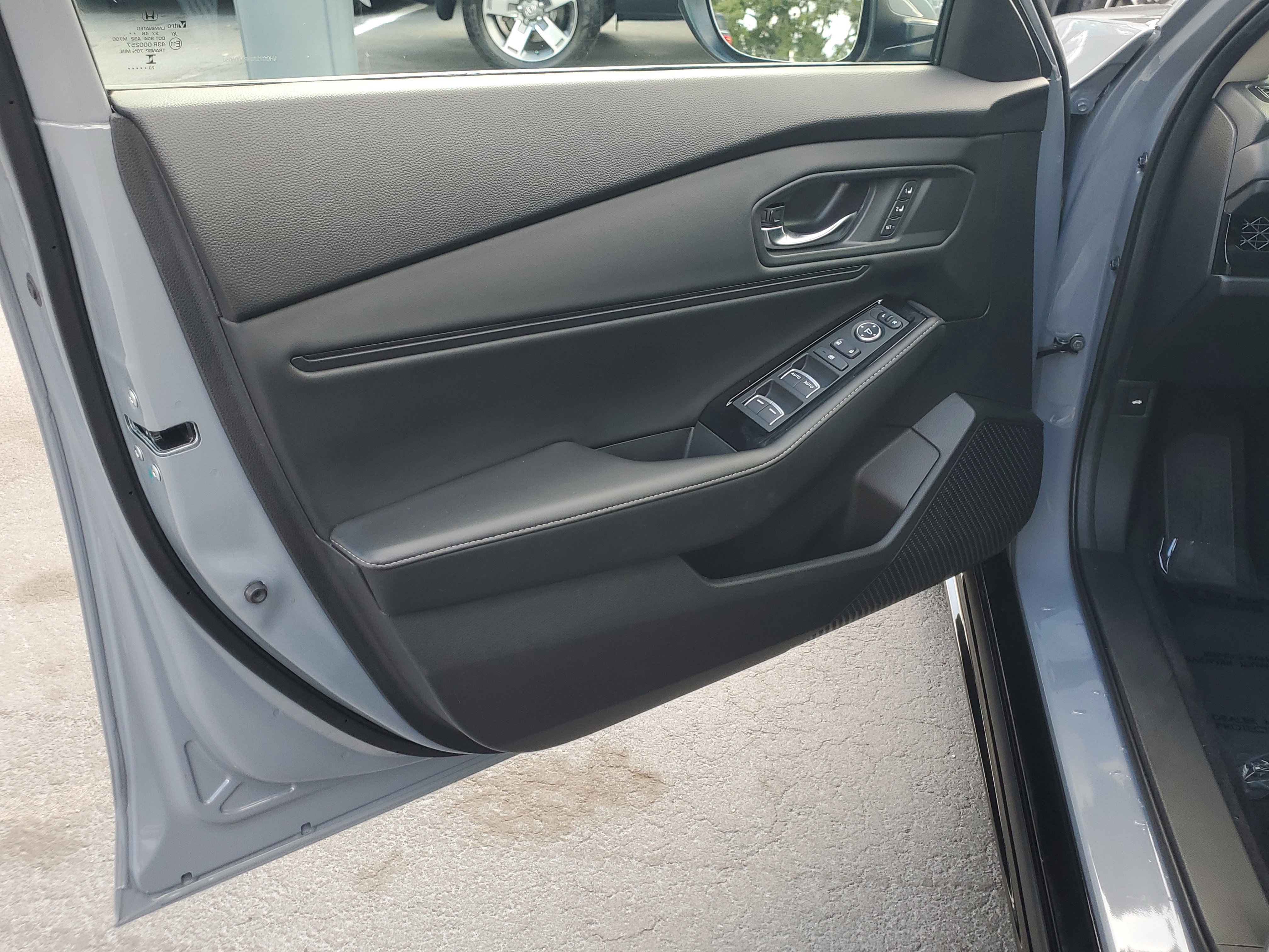 Used 2024 Honda Accord Touring image 19