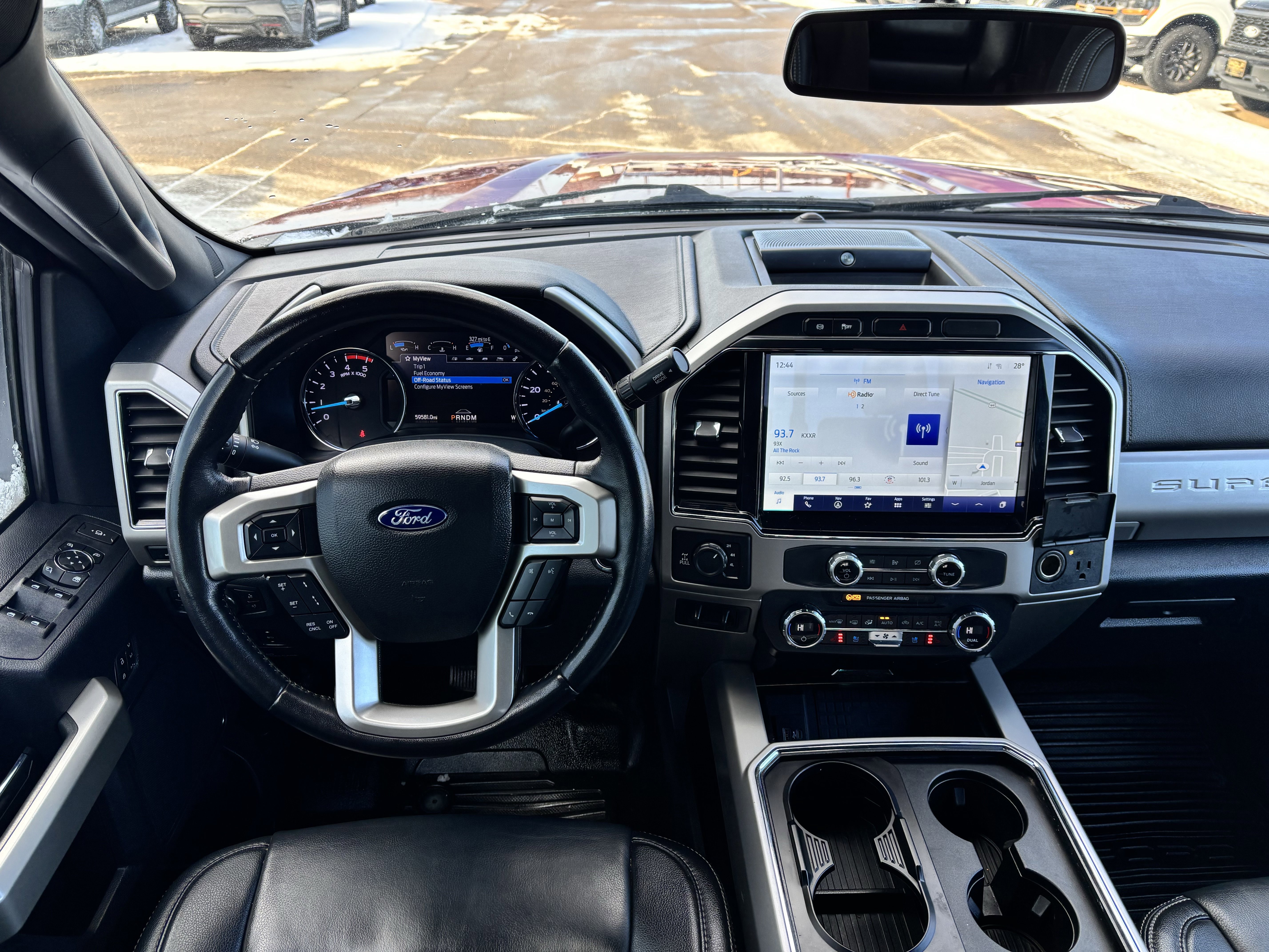 Certified 2022 Ford F350 Lariat w/ Lariat Ultimate Package image 9