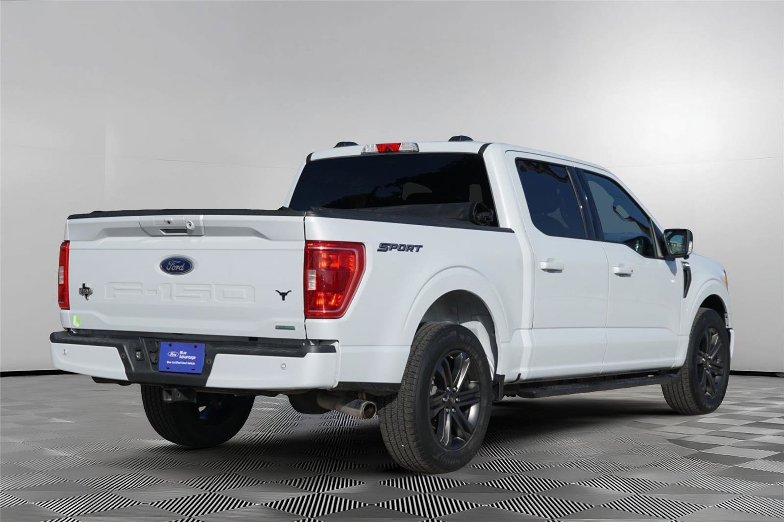 Certified 2022 Ford F150 XLT w/ Equipment Group 302A High RWD image 5