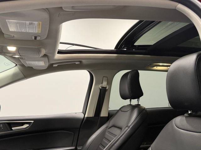 Certified 2023 Ford Edge SEL w/ Convenience Package AWD/4WD image 32
