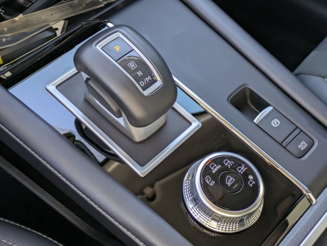 Used 2024 Mitsubishi Outlander SE Black Edition image 25