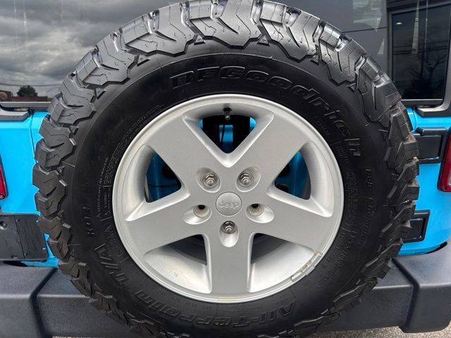 Used 2017 Jeep Wrangler Sport w/ Quick Order Package 24S AWD/4WD image 34