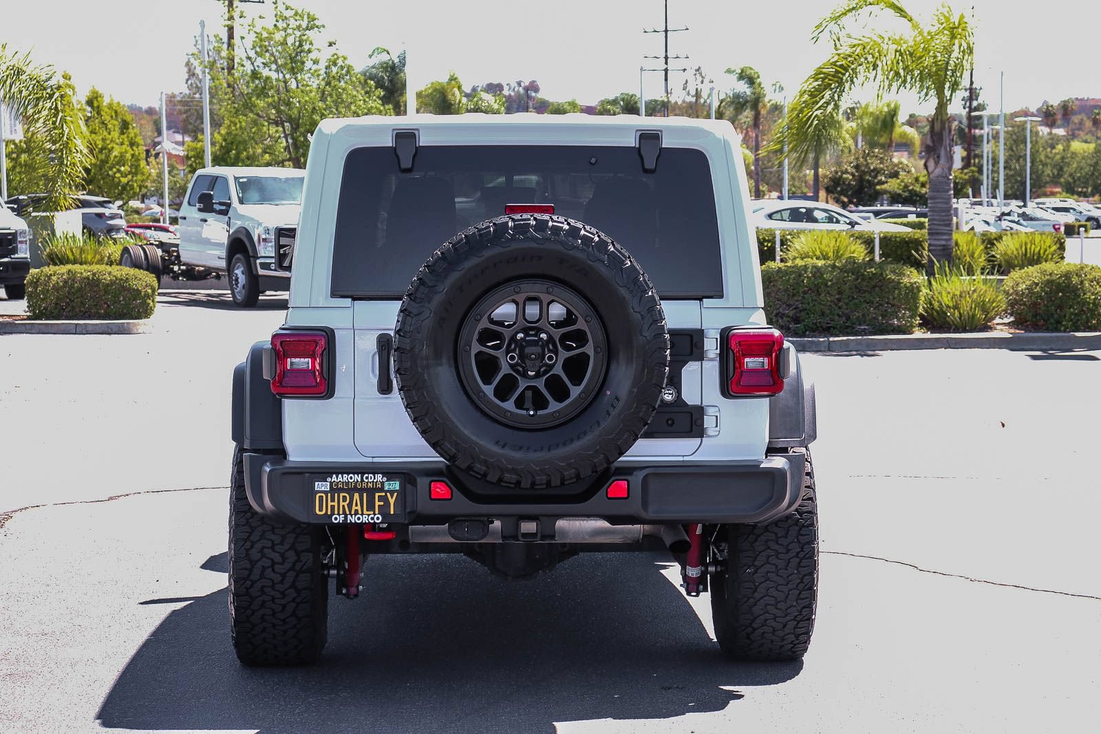 Used 2023 Jeep Wrangler Unlimited Rubicon w/ Xtreme 35 Tire Package AWD/4WD image 5
