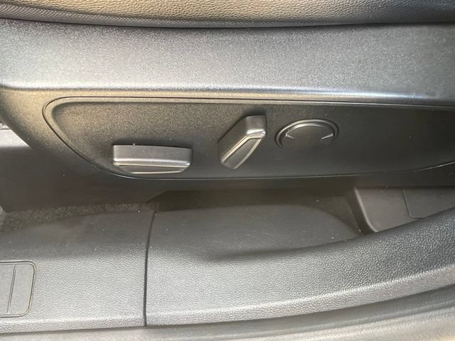 Certified 2020 Ford Escape Titanium AWD/4WD image 14