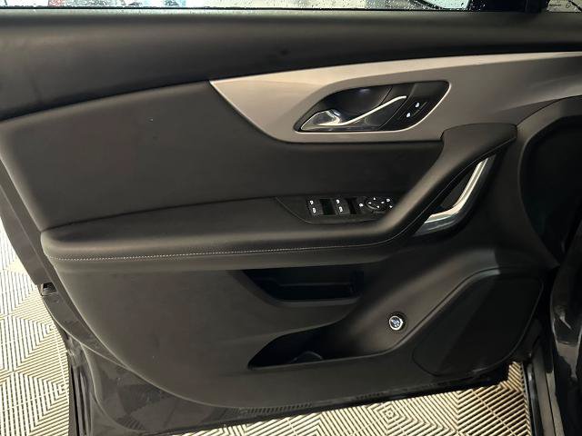 Used 2022 Chevrolet Blazer LT FWD image 15