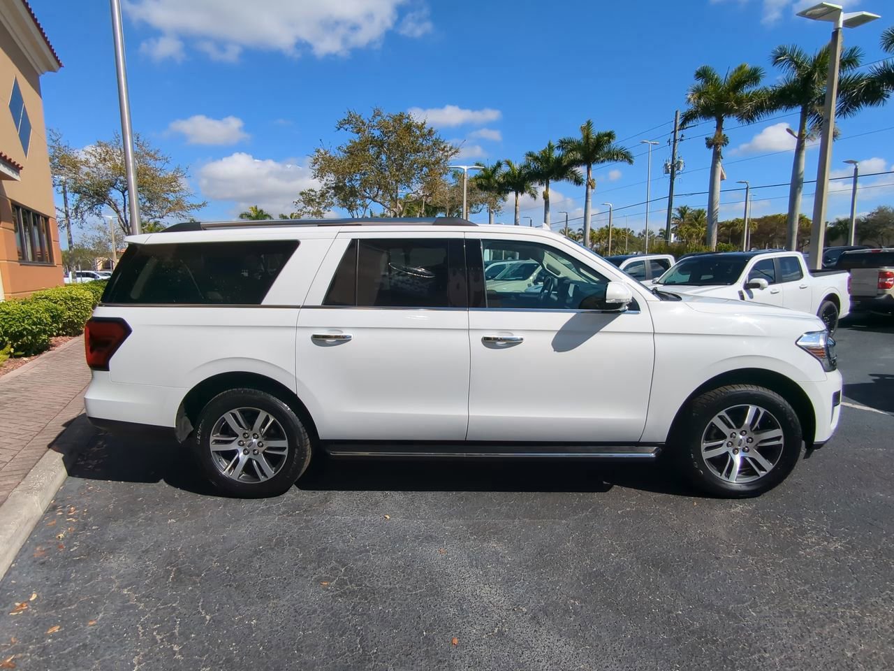 Certified 2022 Ford Expedition Max Limited image 6