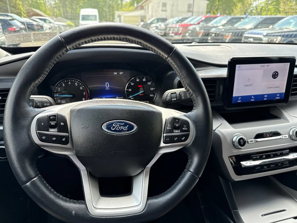 Certified 2023 Ford Explorer XLT AWD/4WD image 17