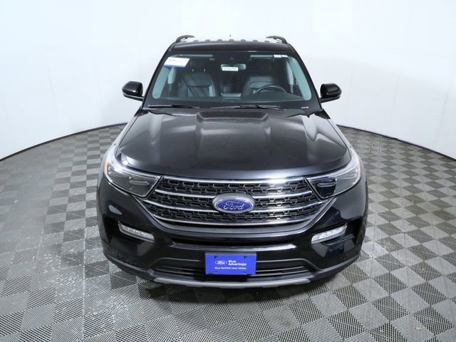 Certified 2024 Ford Explorer XLT w/ Equipment Group 202A AWD/4WD image 3