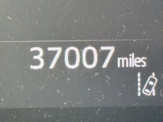 Used 2021 Toyota Camry SE image 19