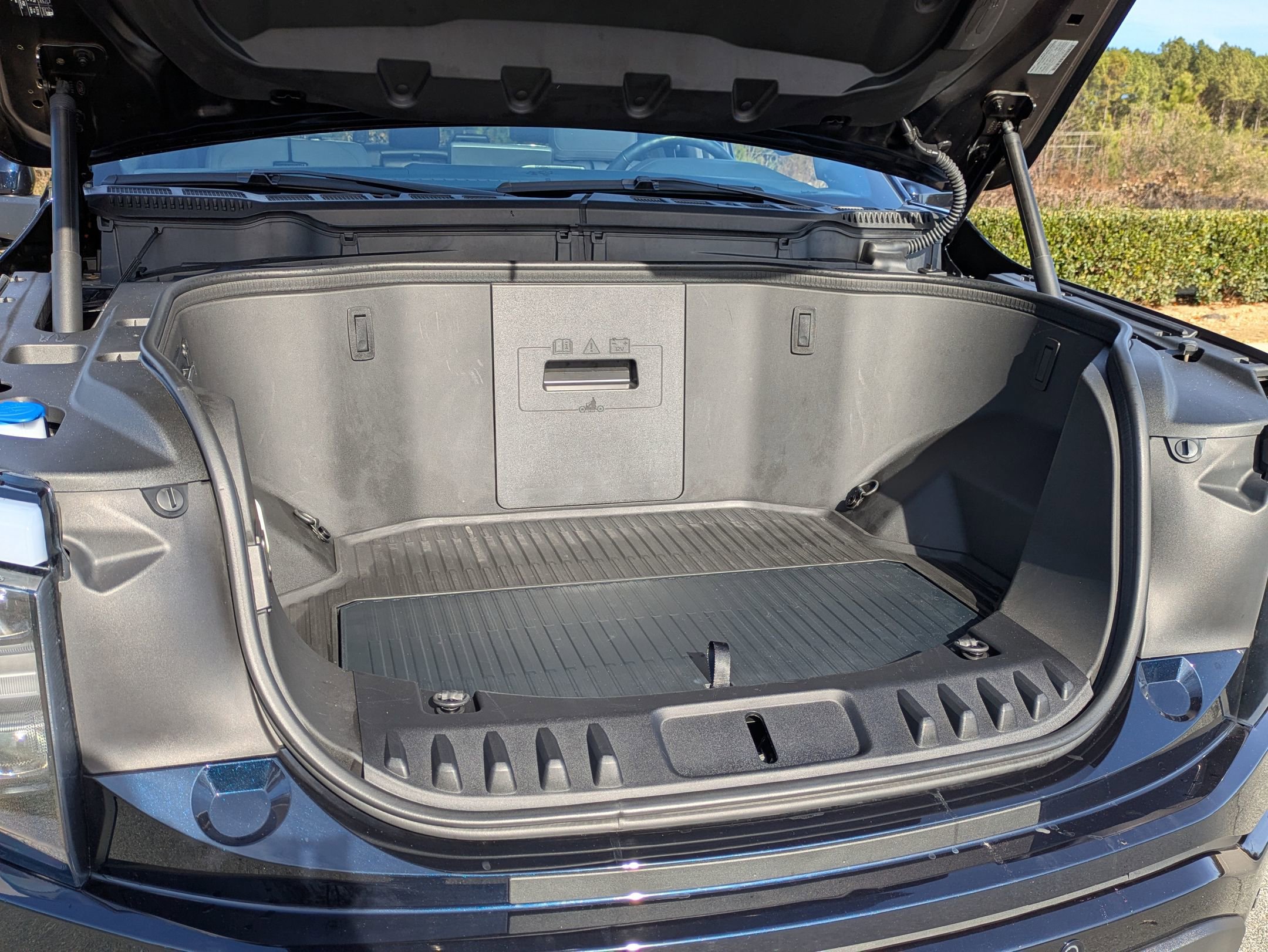 Certified 2024 Ford F150 Lightning Platinum image 46