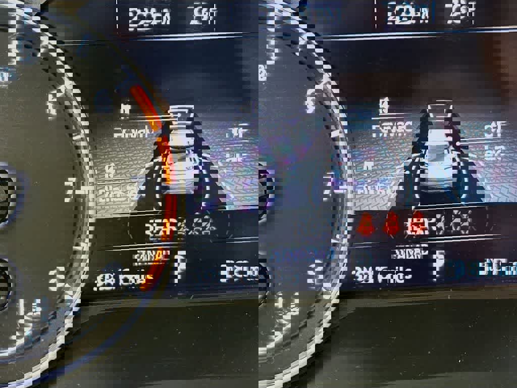 Used 2022 Nissan Rogue SV image 20