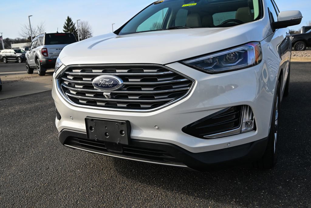 Certified 2020 Ford Edge Titanium w/ Equipment Group 301A image 2
