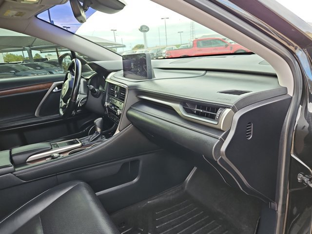 Used 2020 Lexus RX 350L Premium w/ Premium Package AWD/4WD image 19